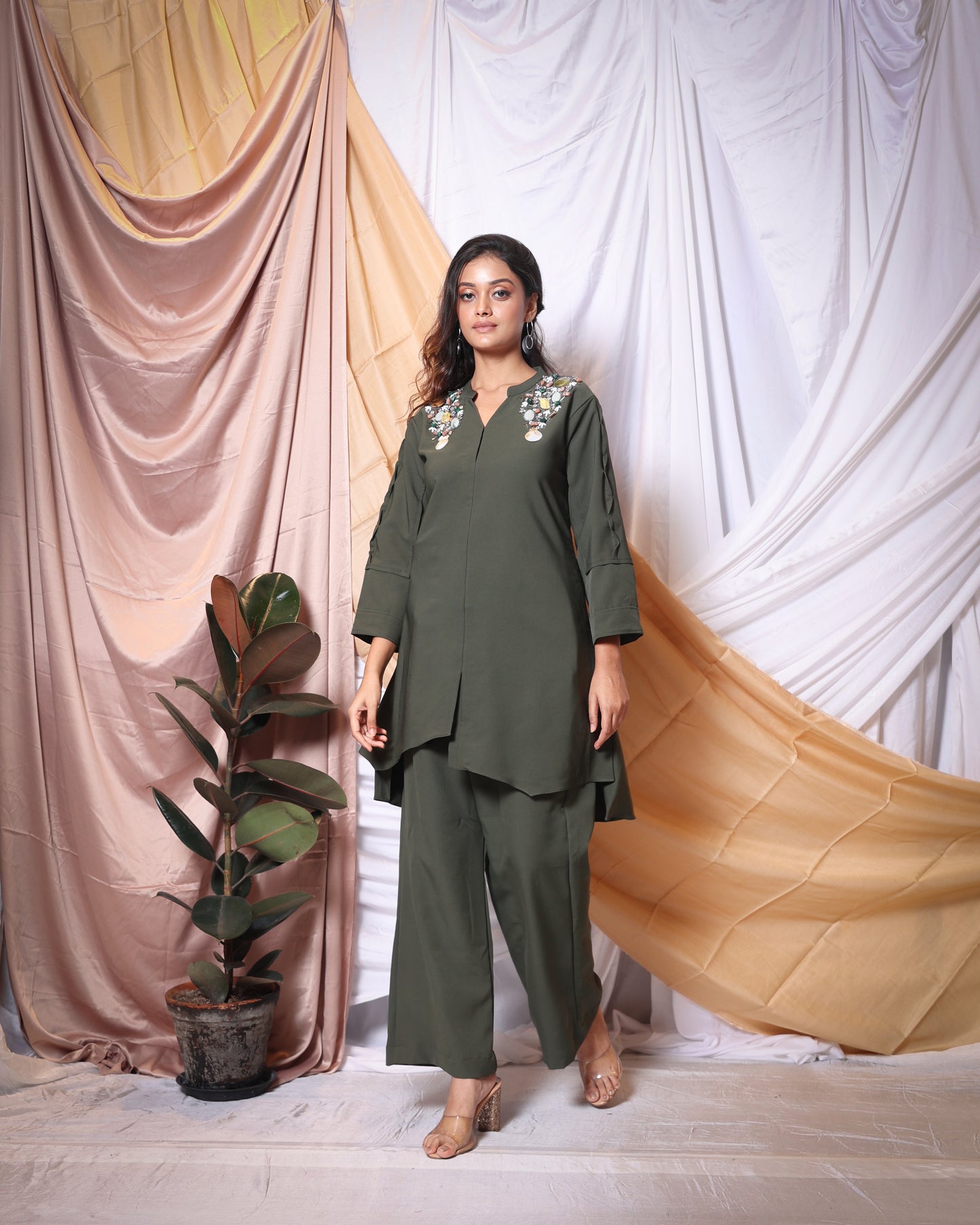 SHELL- WORK TUNIC WITH PLEATED SLEEVES AND PANT CO-ORD SET