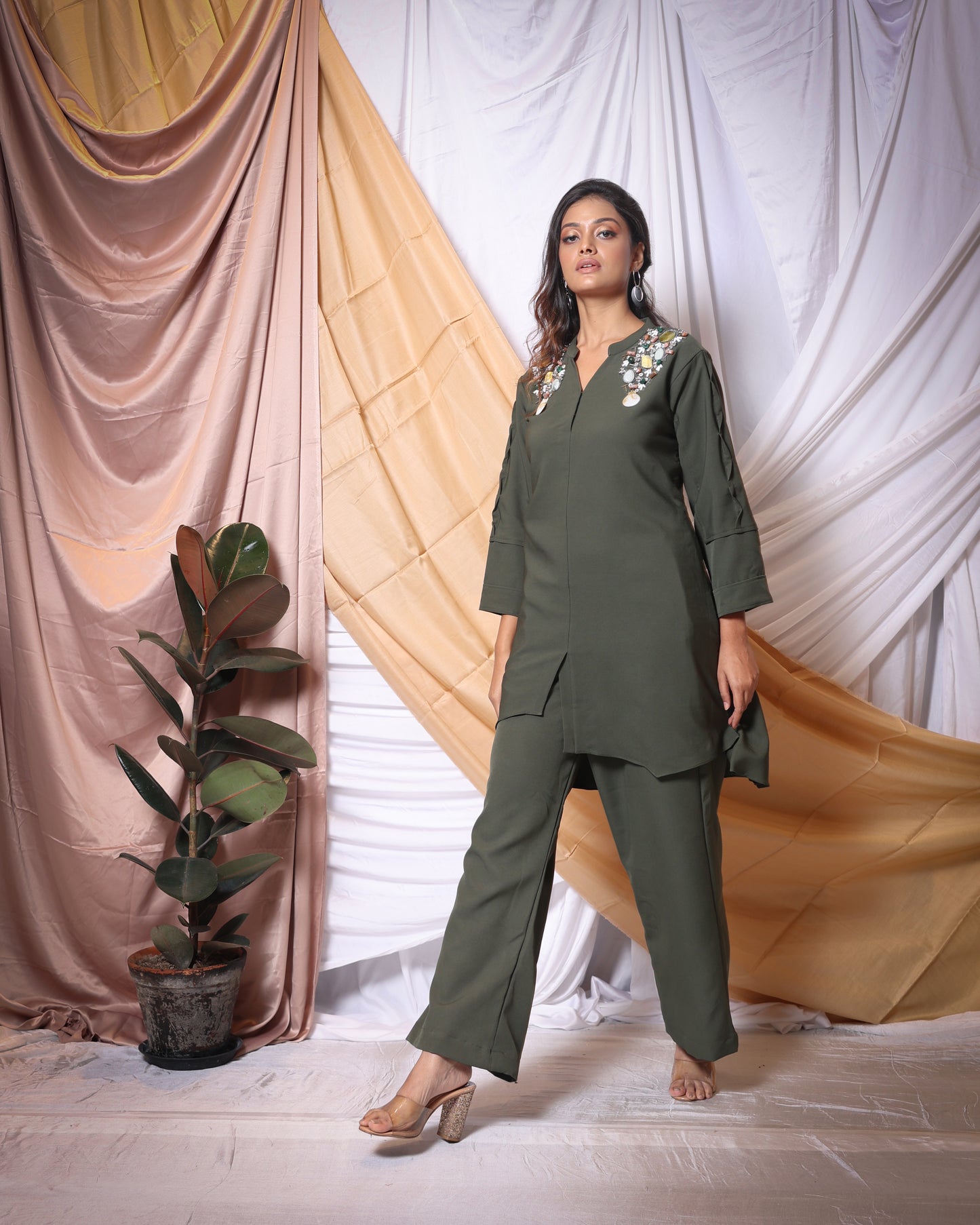 SHELL- WORK TUNIC WITH PLEATED SLEEVES AND PANT CO-ORD SET